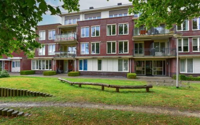 Admiraal de Ruyterlaan 14-D