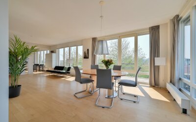 Admiraal de Ruyterlaan 16-E
