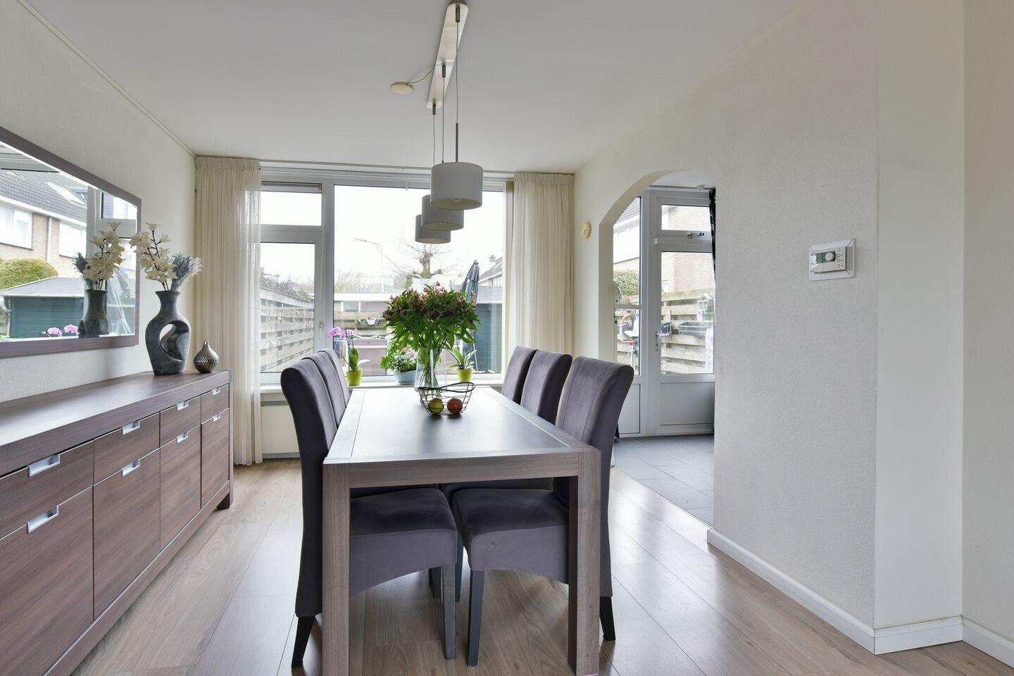 Tussenwoning te koop: Achterberglaan 129, Uithoorn