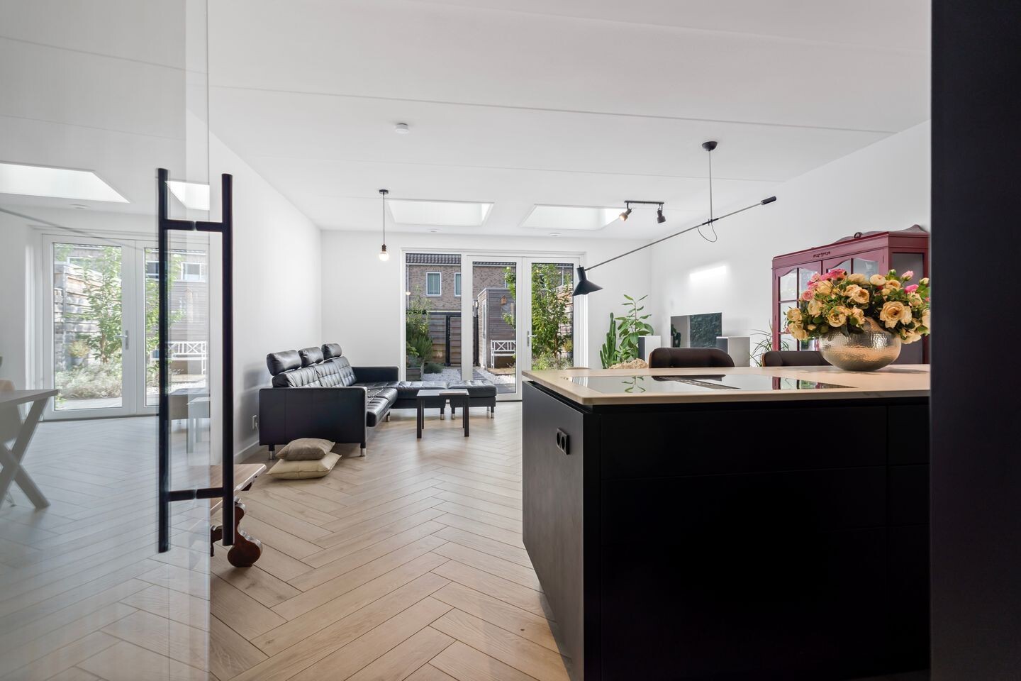 Hoekwoning te koop: Europarei 30, Uithoorn