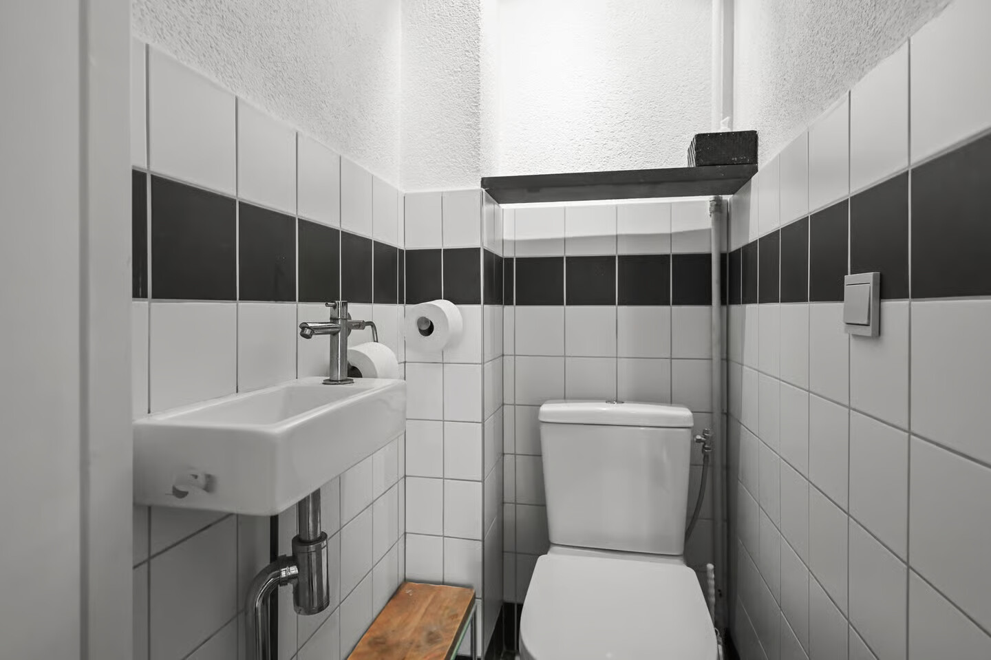 Hoekwoning te koop: De Mérodelaan 3, Uithoorn