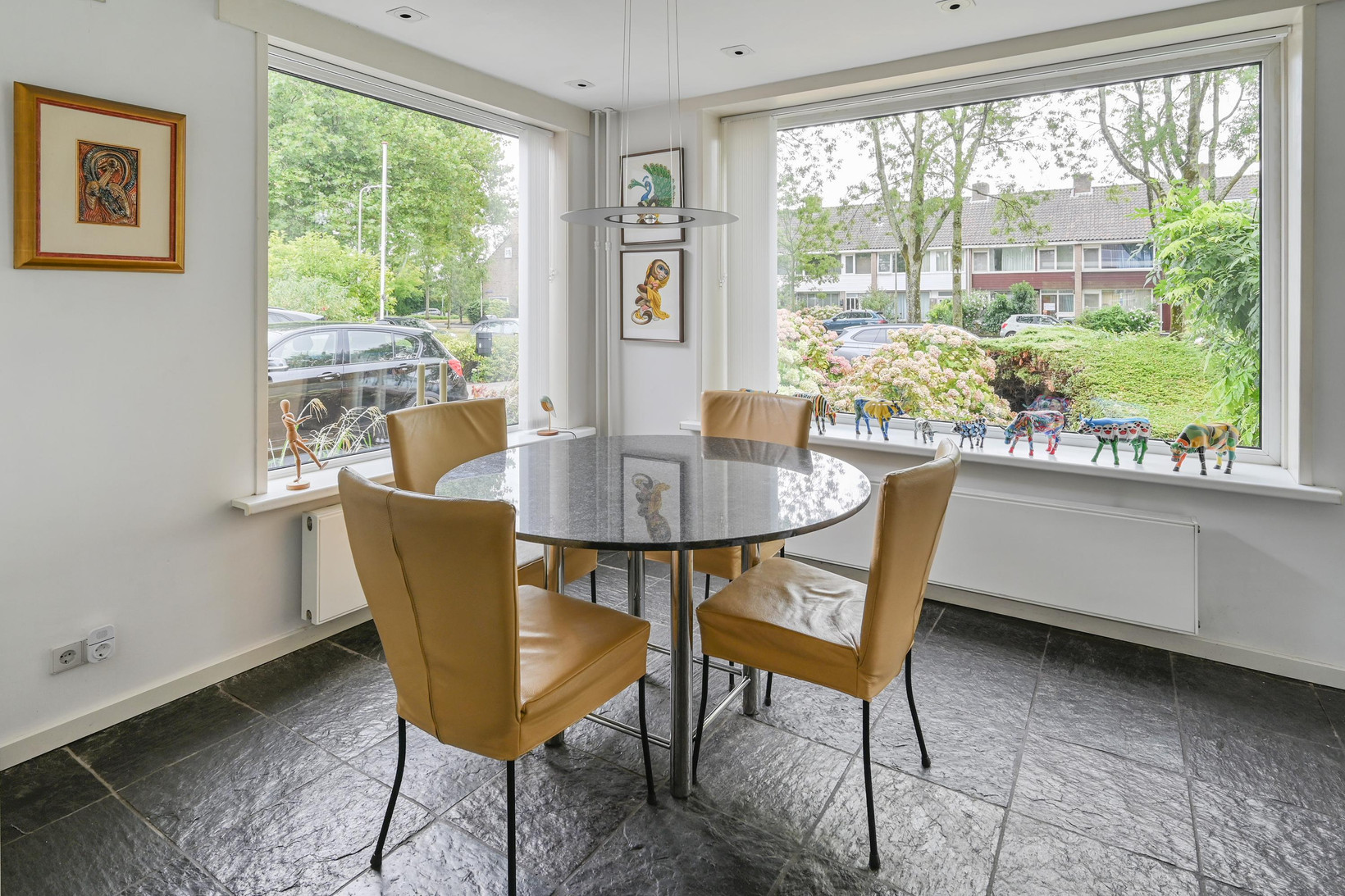 Tussenwoning te koop: Willem Klooslaan 10, Uithoorn