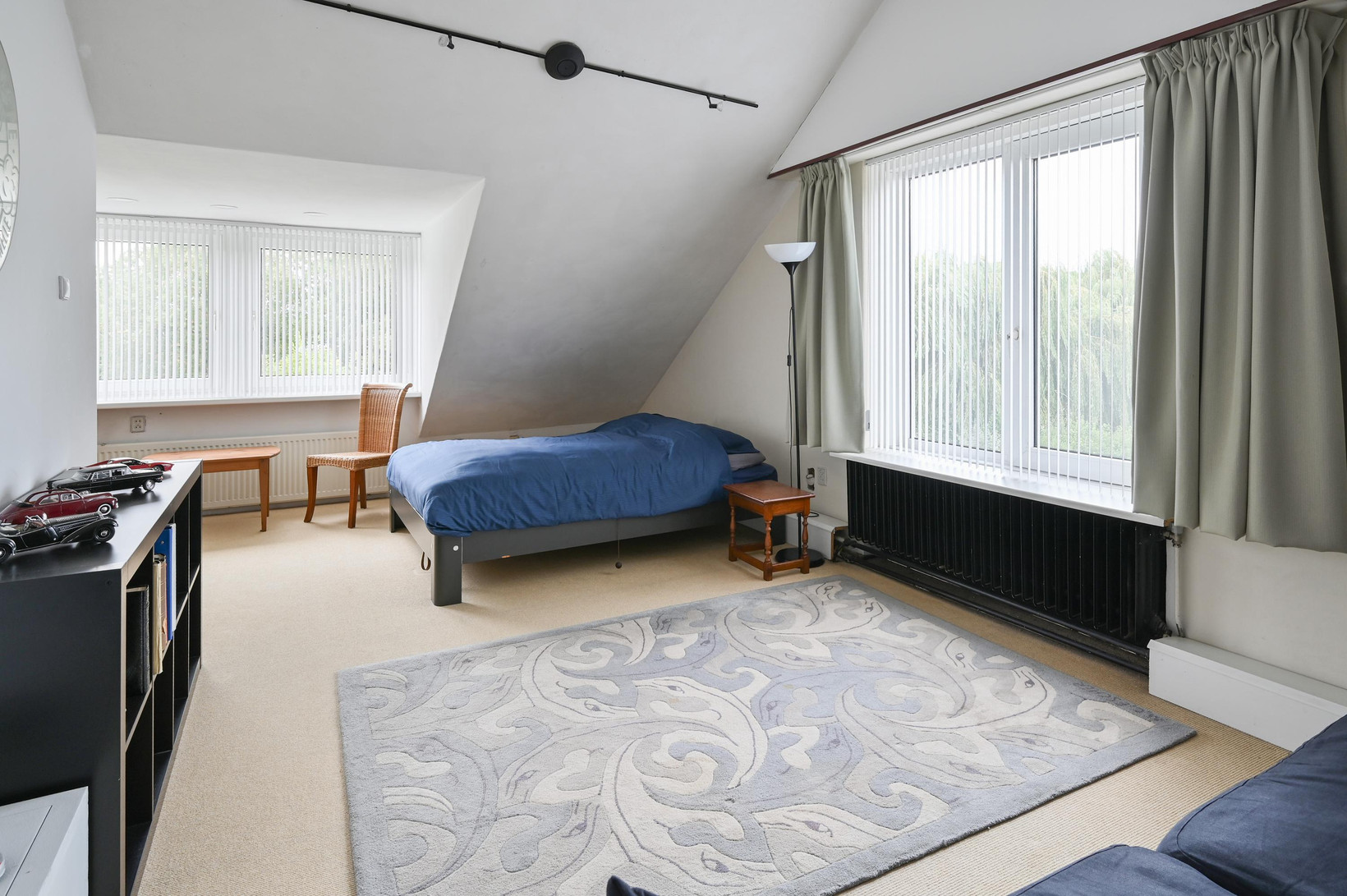 Tussenwoning te koop: Willem Klooslaan 10, Uithoorn