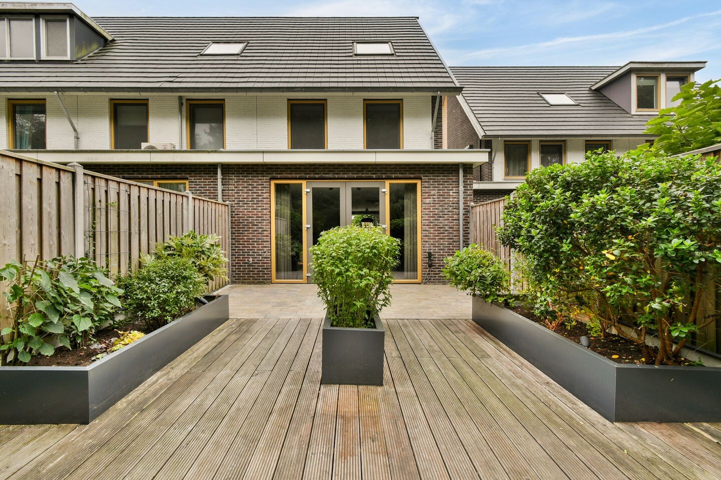 Tussenwoning te koop: Clara Egginklaan 18, Uithoorn