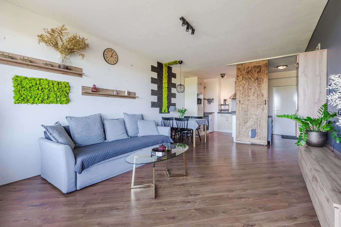 Appartement te koop: Zilverschoon 52, Uithoorn