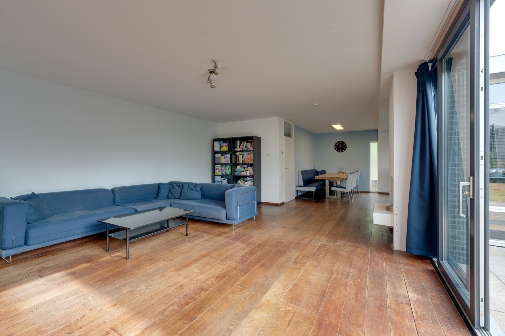 Tussenwoning te koop: In het Midden 61, Uithoorn