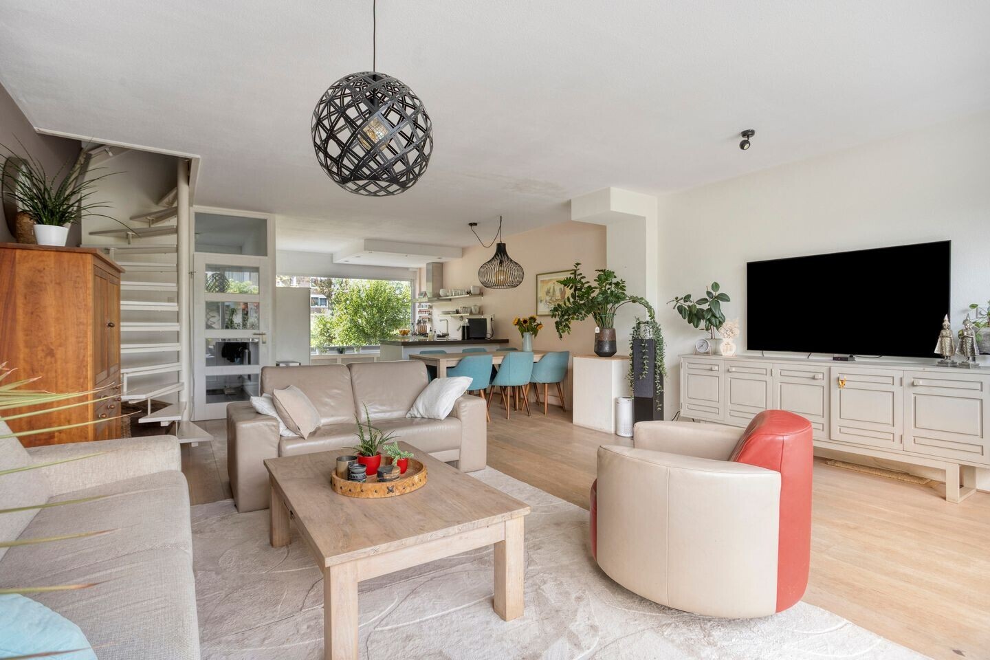 Tussenwoning te koop: Rode Klaver 3, Uithoorn