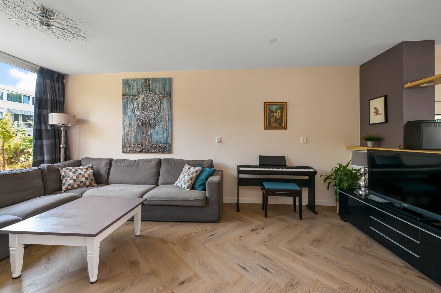 Tussenwoning te koop: Ruwe Bies 16, Uithoorn