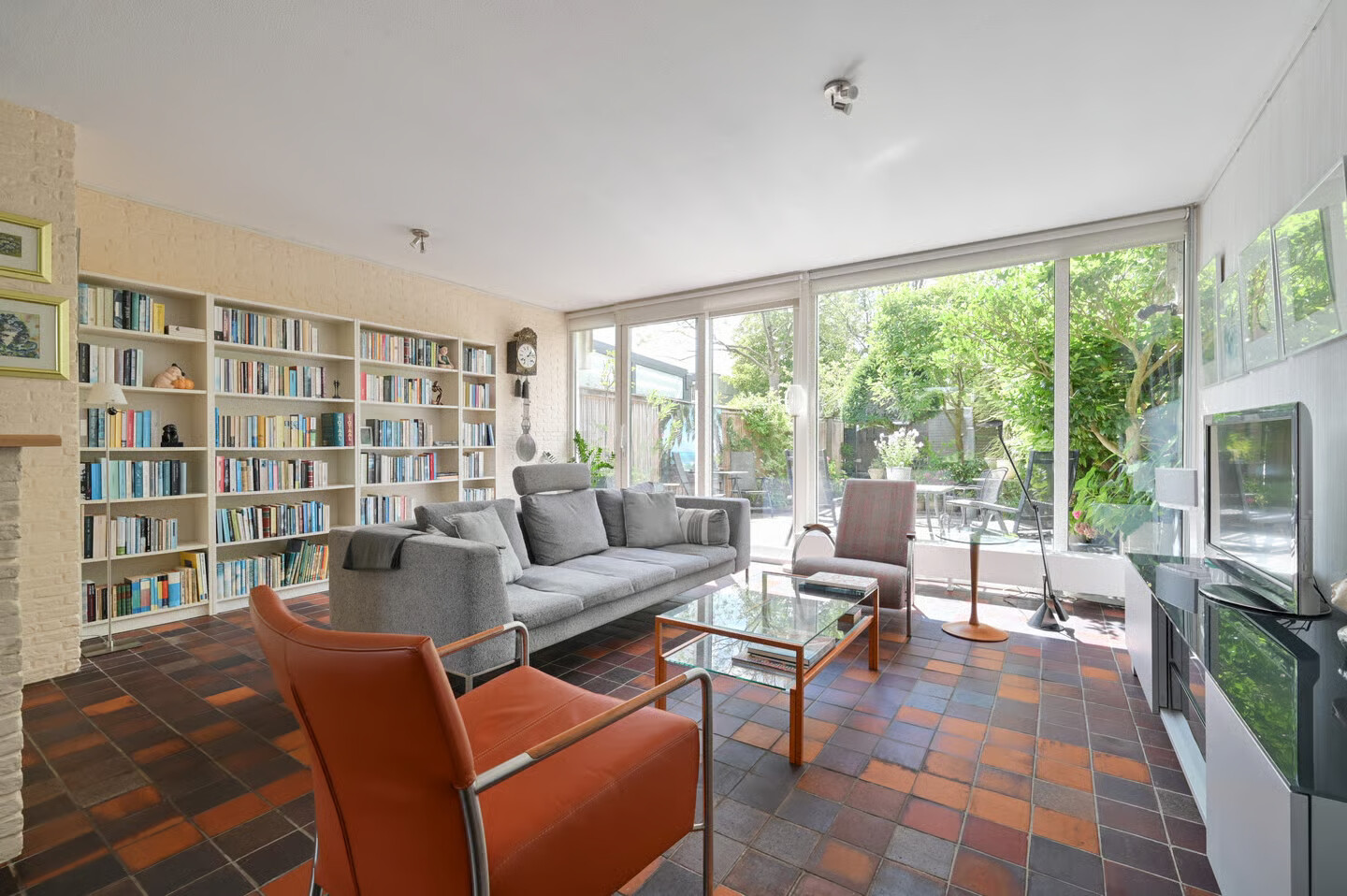 Tussenwoning te koop: Riet 4, Uithoorn