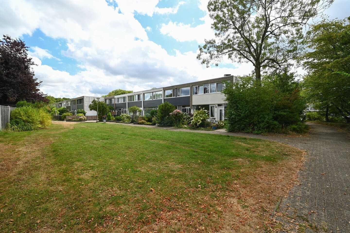 Tussenwoning te koop: Riet 4, Uithoorn
