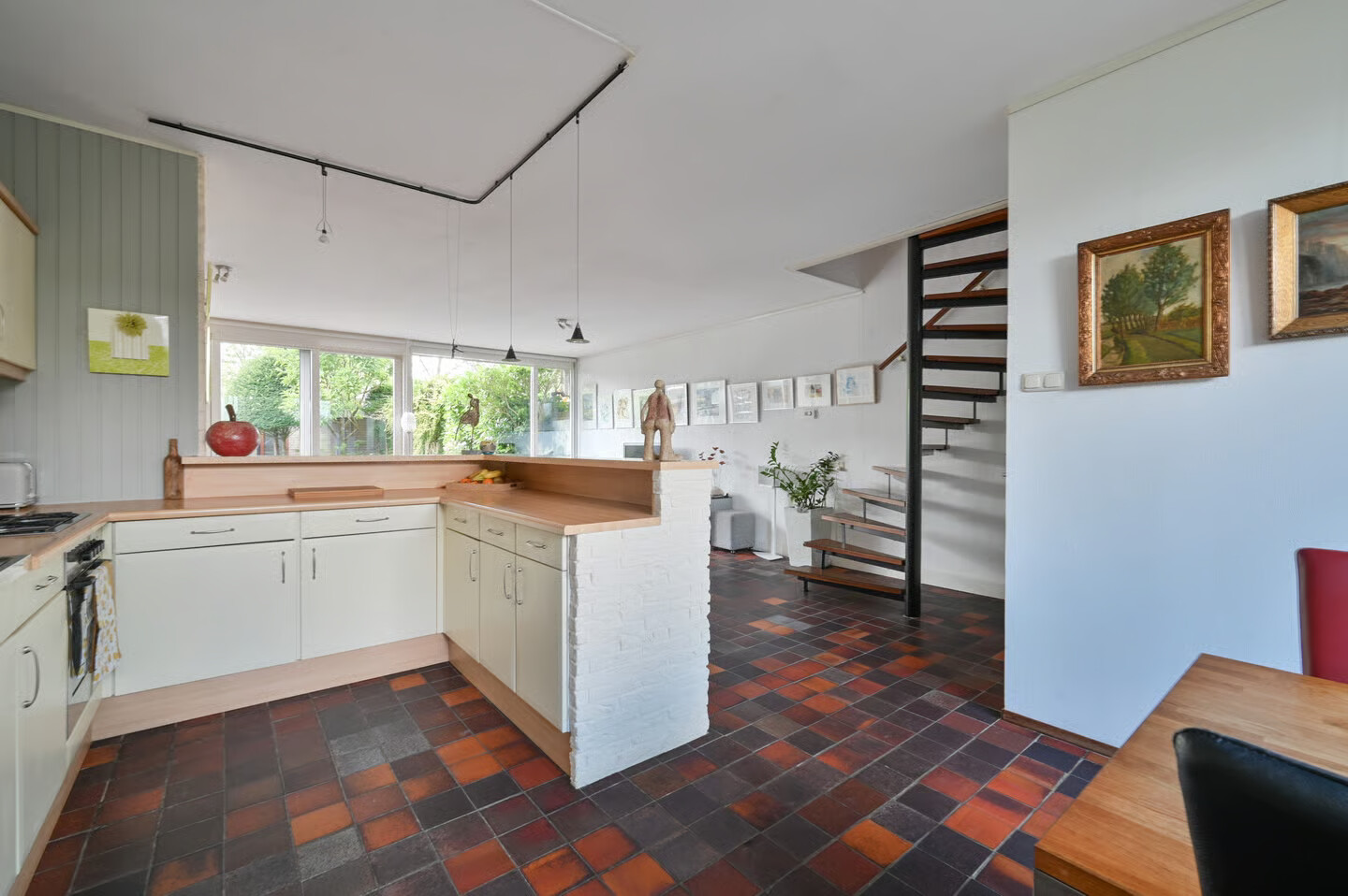 Tussenwoning te koop: Riet 4, Uithoorn