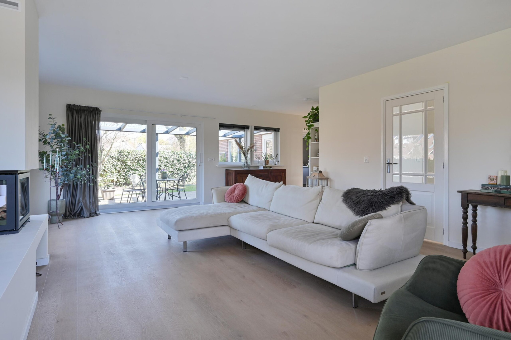 Vrijstaande woning te koop: Ganzendiep 1, Uithoorn