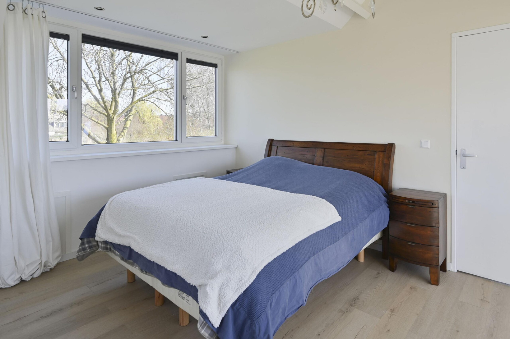 Vrijstaande woning te koop: Ganzendiep 1, Uithoorn