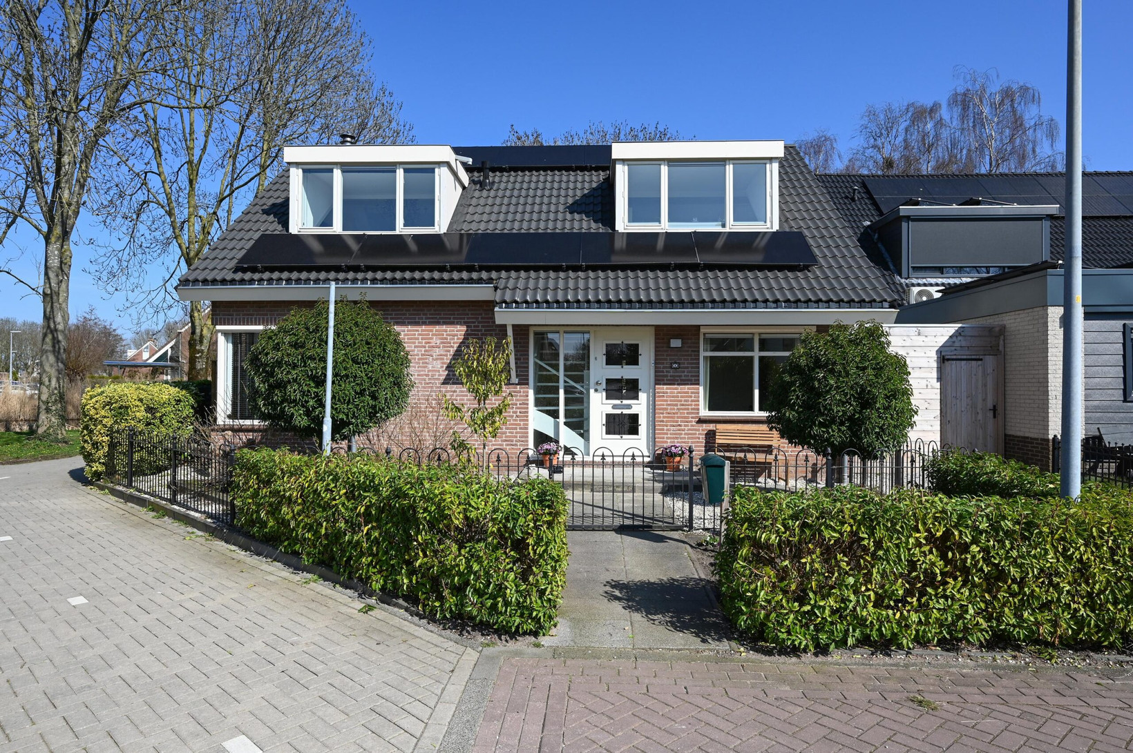 Vrijstaande woning te koop: Ganzendiep 1, Uithoorn