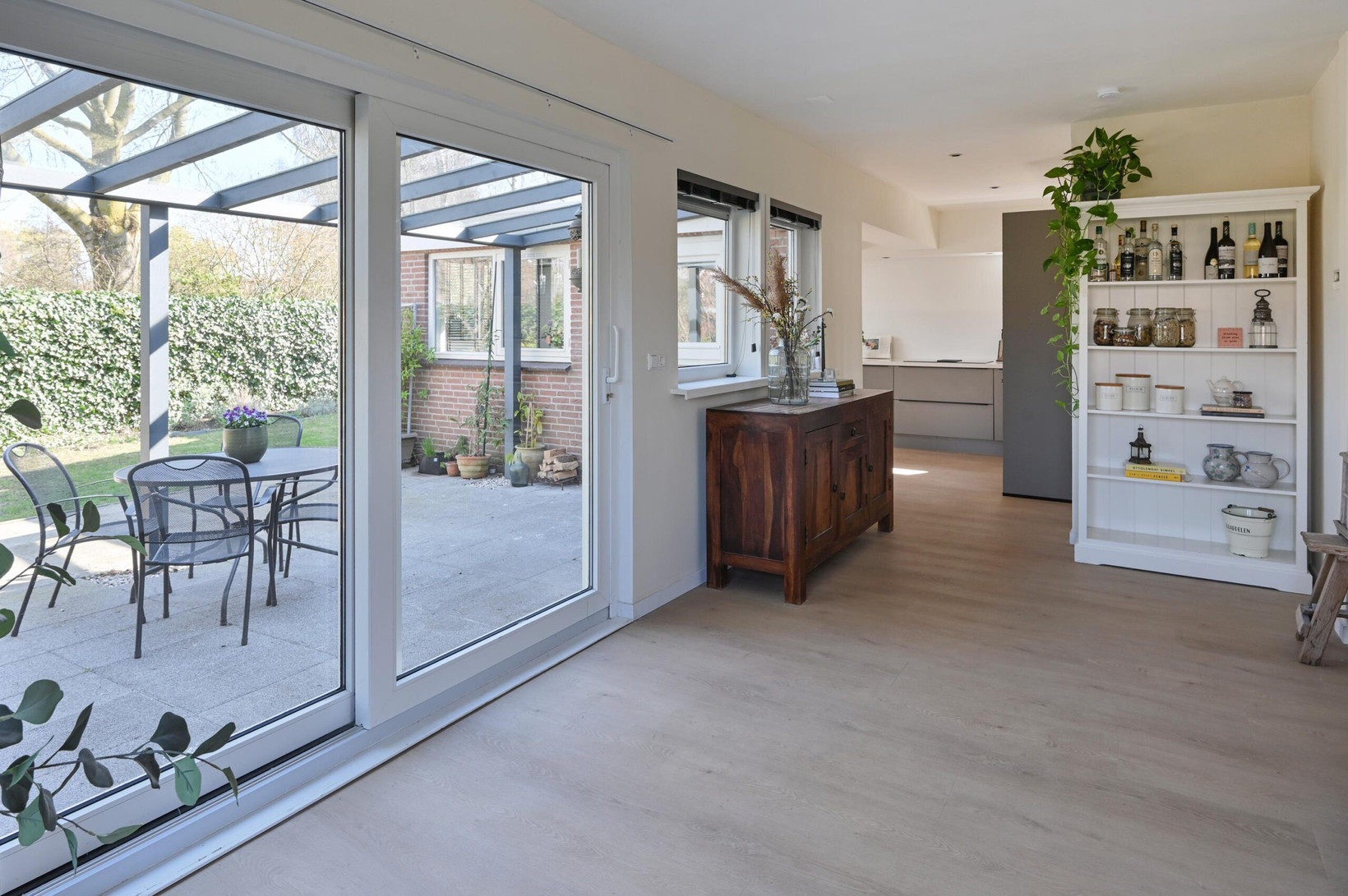 Vrijstaande woning te koop: Ganzendiep 1, Uithoorn