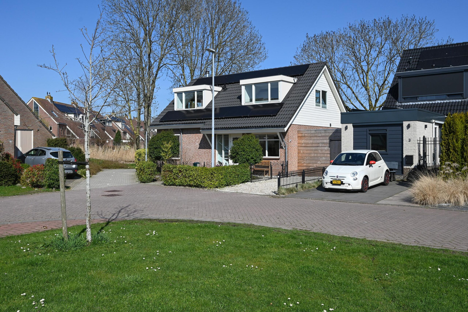 Vrijstaande woning te koop: Ganzendiep 1, Uithoorn