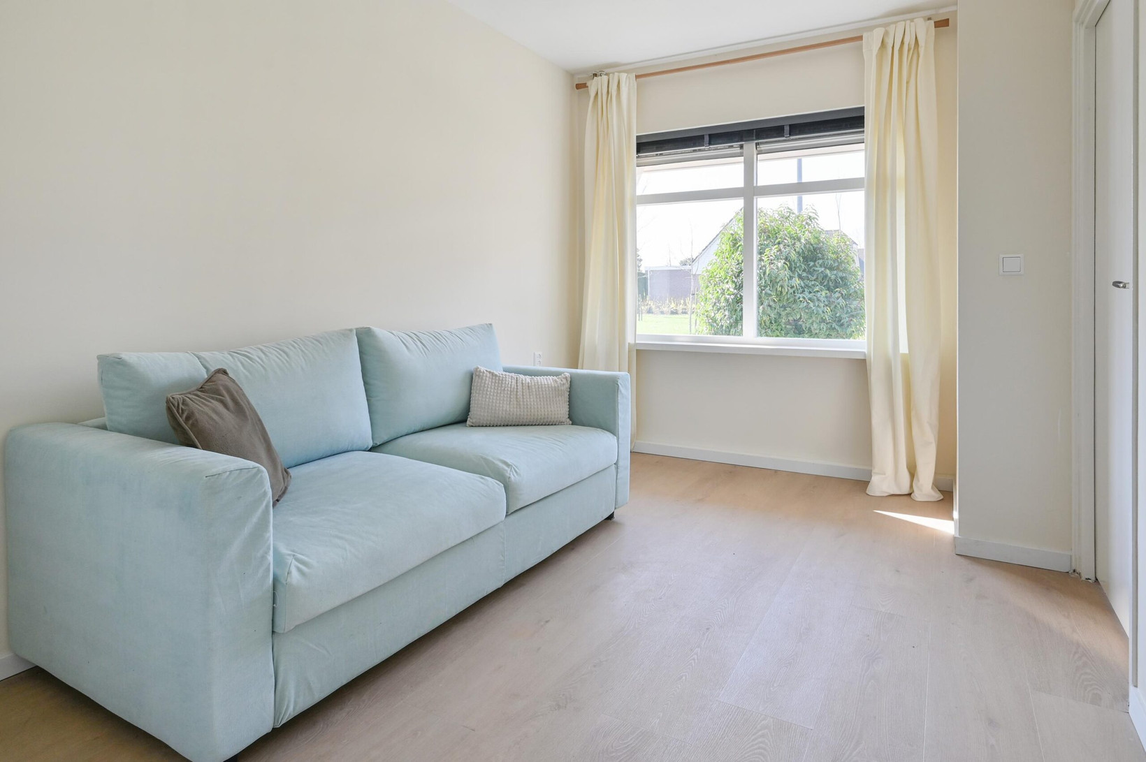 Vrijstaande woning te koop: Ganzendiep 1, Uithoorn