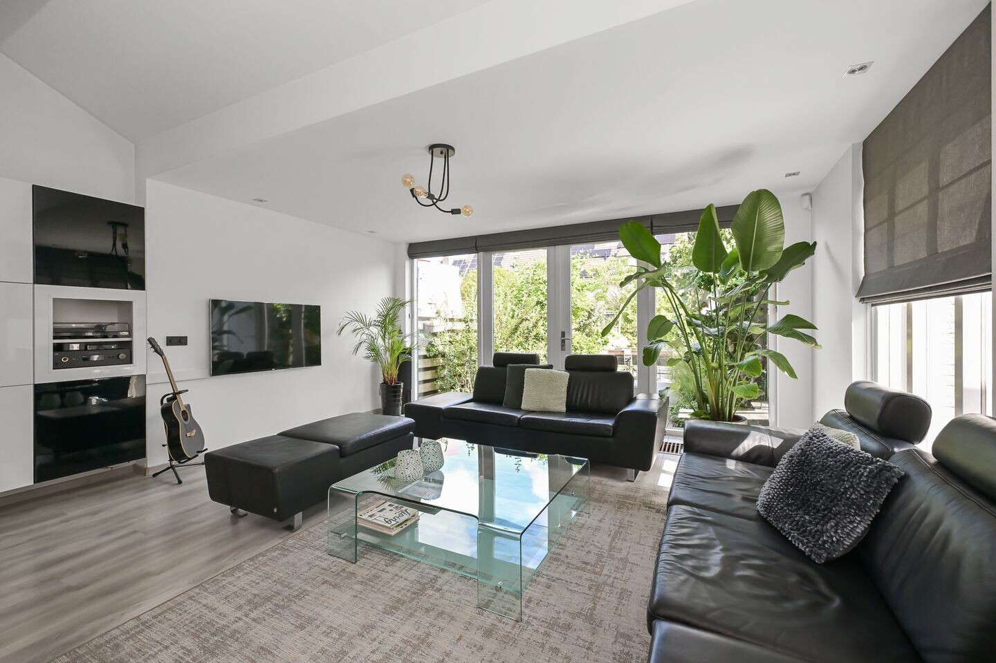 Hoekwoning te koop: Eendracht 41, Uithoorn