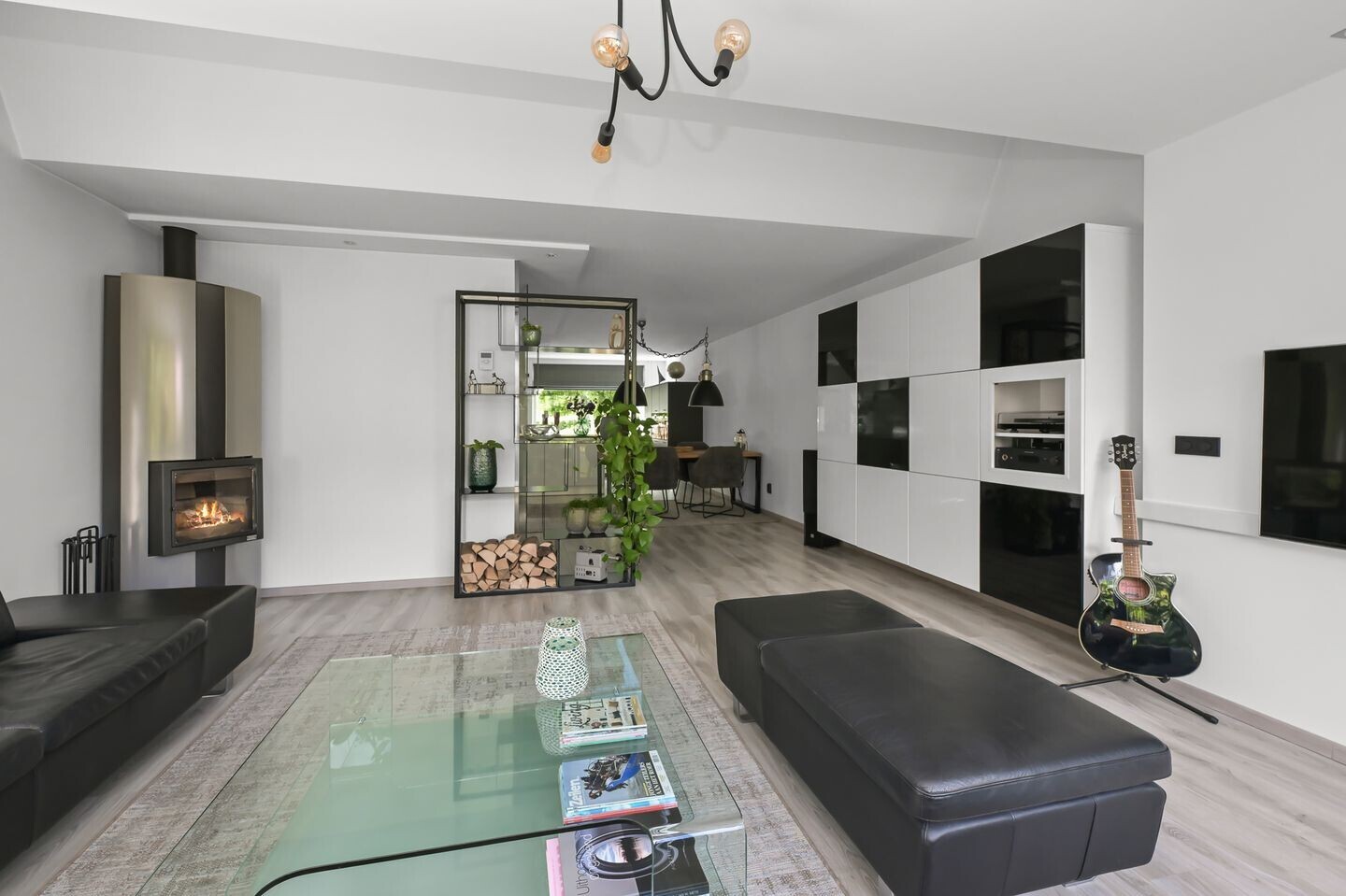 Hoekwoning te koop: Eendracht 41, Uithoorn