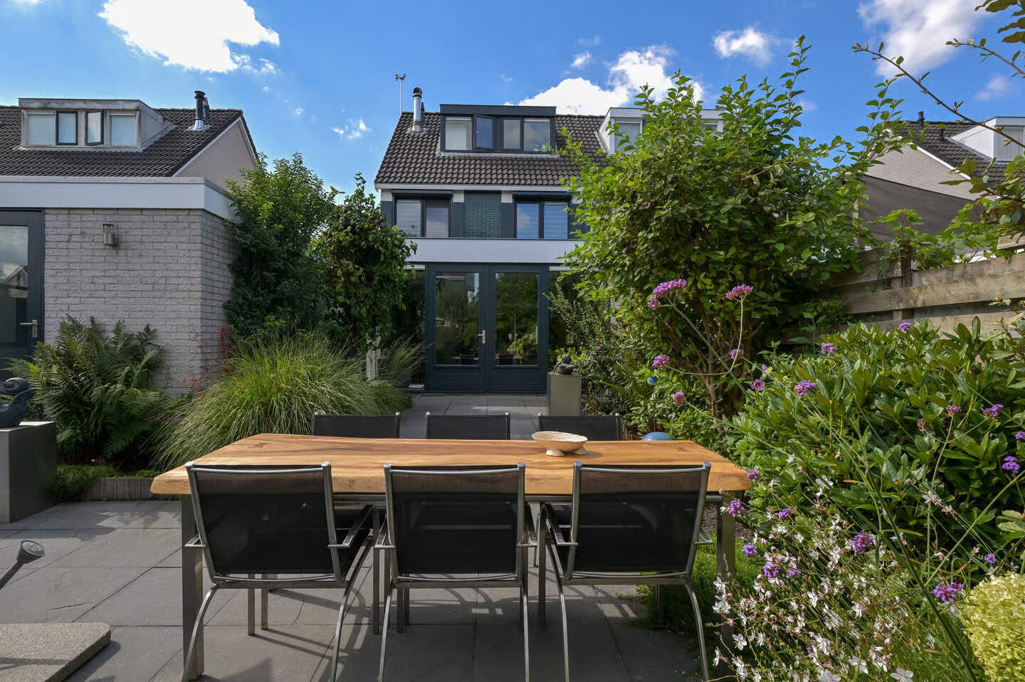 Hoekwoning te koop: Eendracht 41, Uithoorn
