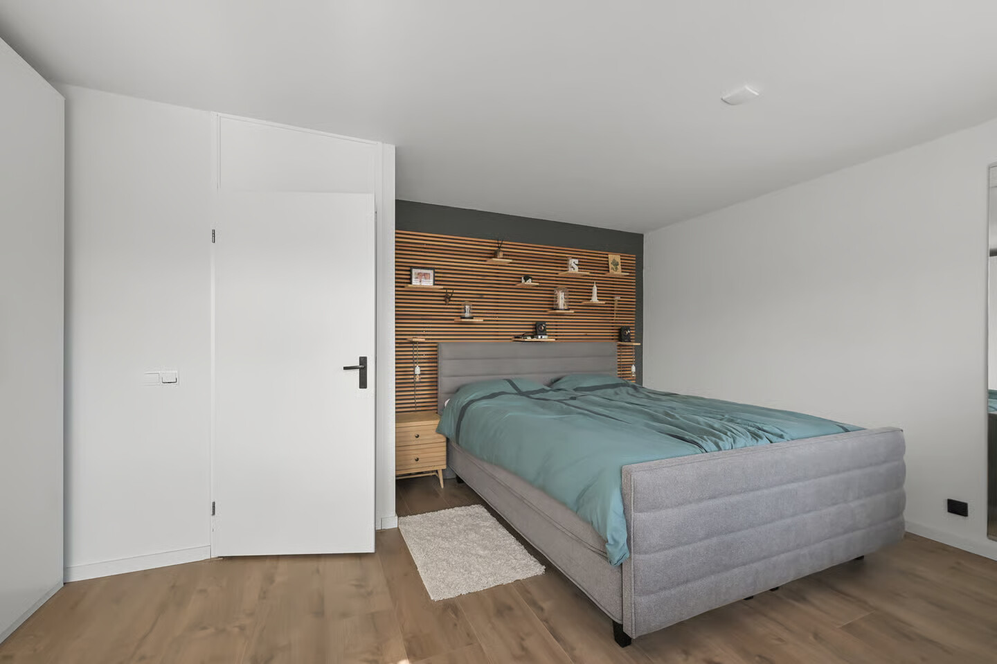 Tussenwoning te koop: Rietgans 15, Uithoorn
