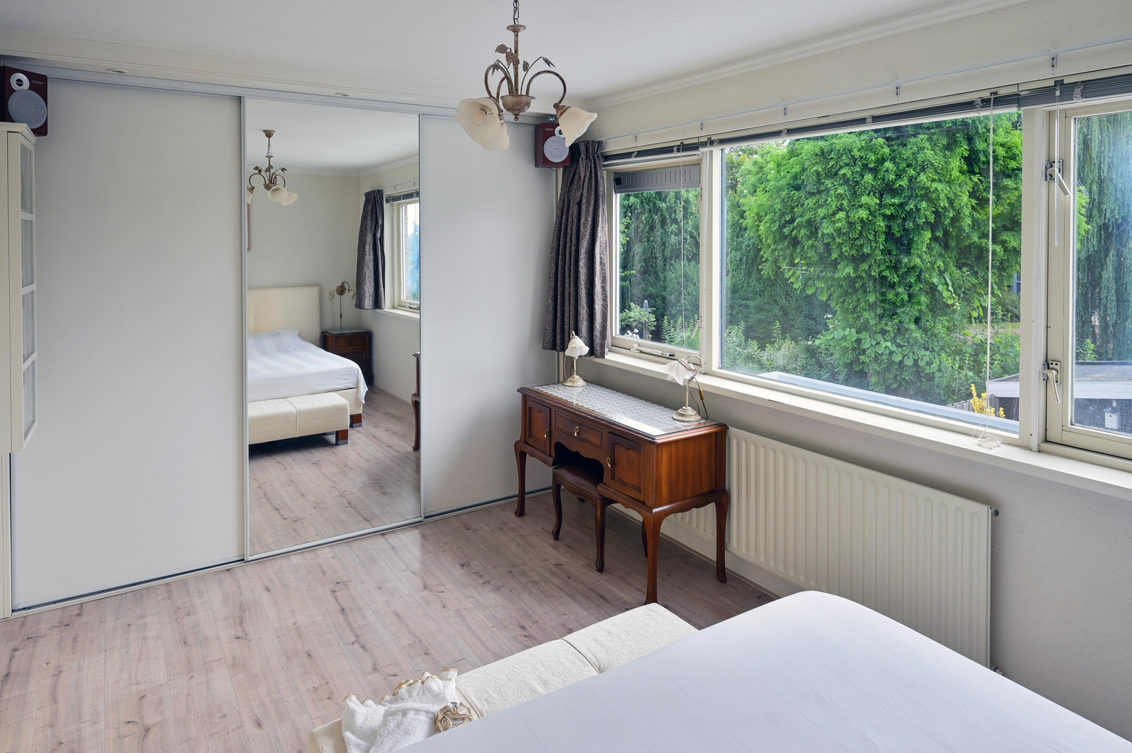 Hoekwoning te koop: Noorse Lijster 11, Uithoorn