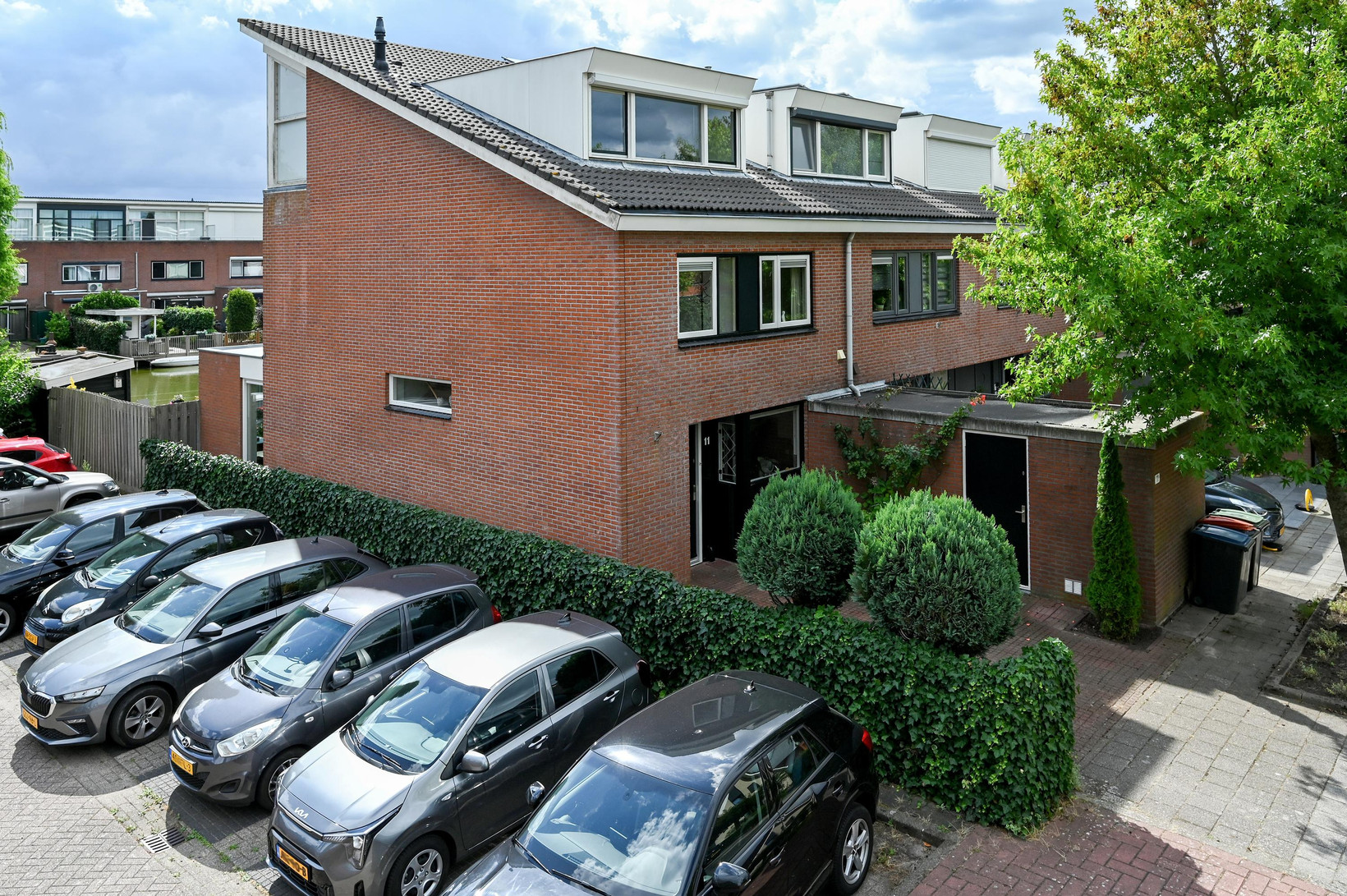 Hoekwoning te koop: Noorse Lijster 11, Uithoorn