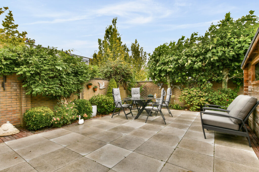 Tussenwoning te koop: Witkopeend 9, Uithoorn