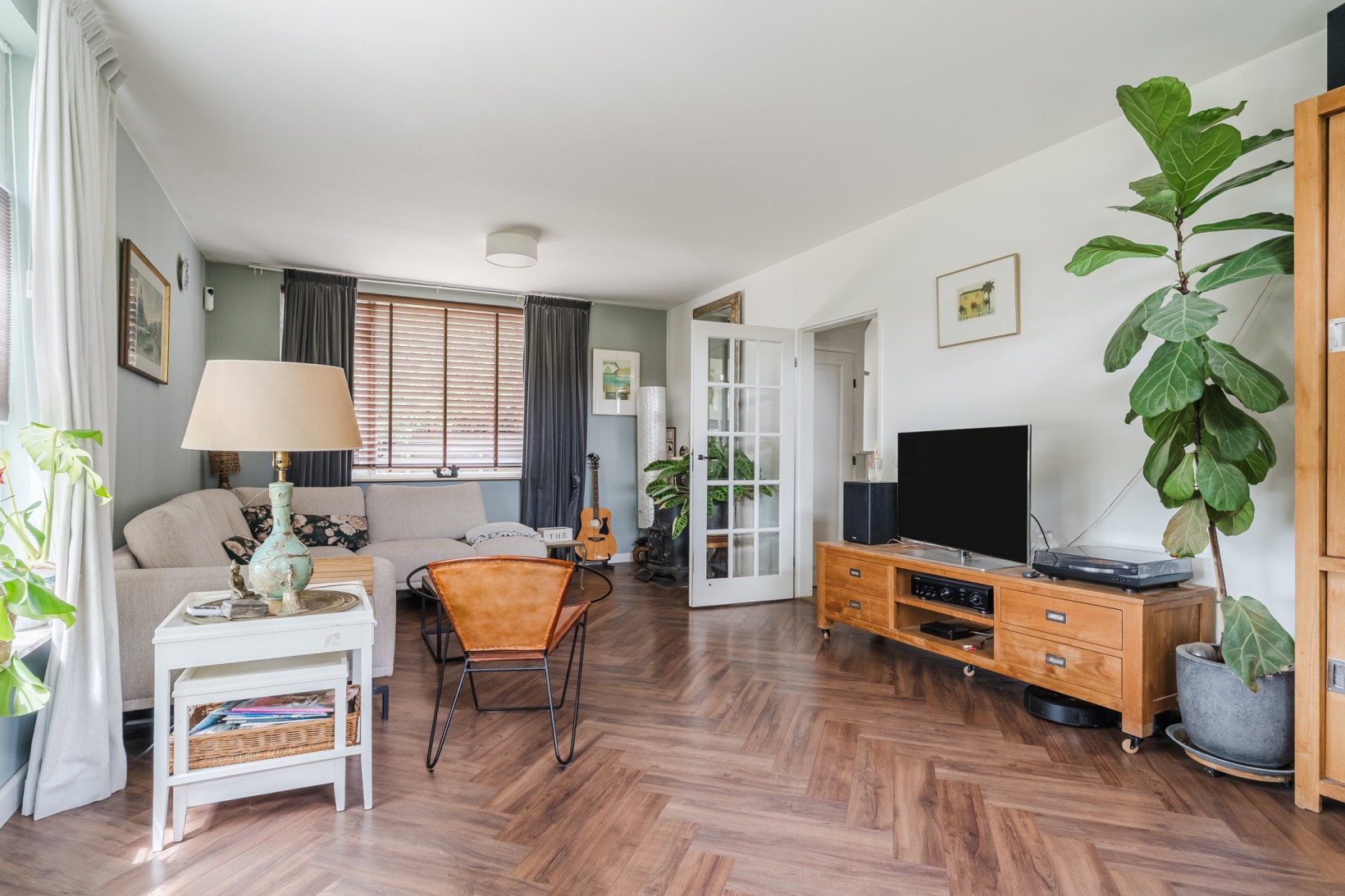 Vrijstaande woning te koop: de Hoef Oostzijde 73, De Hoef