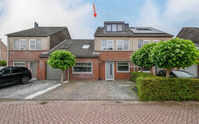 Tymon van Hiltenstraat 25