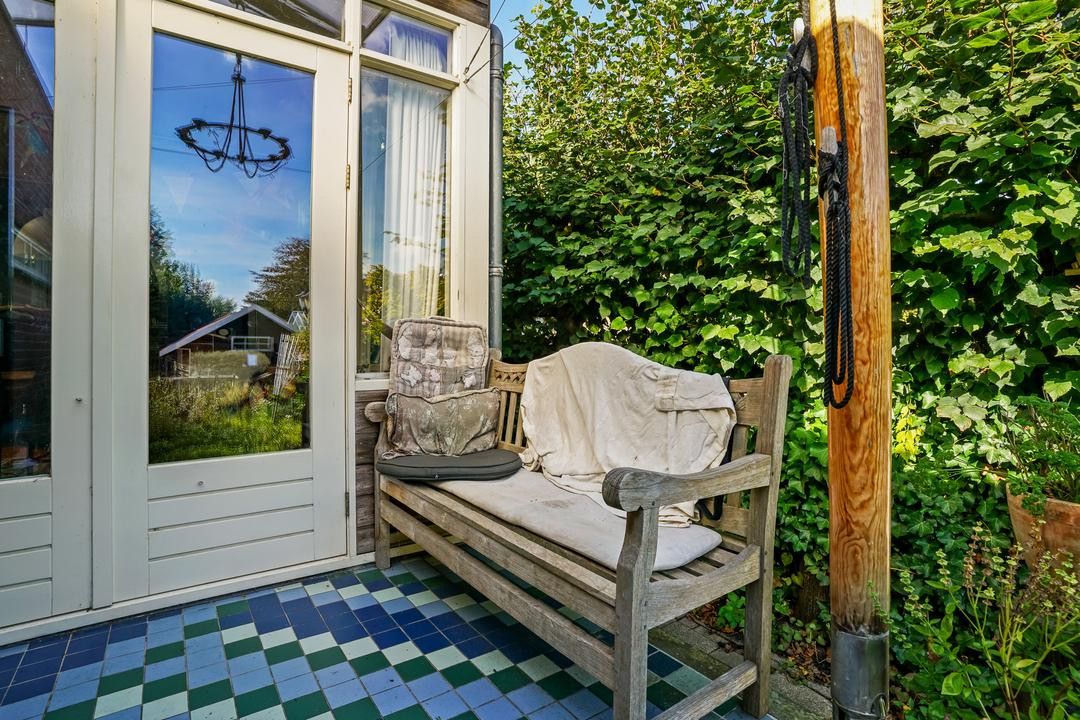 Twee-onder-één-kap te koop: Uiterweg 287, Aalsmeer