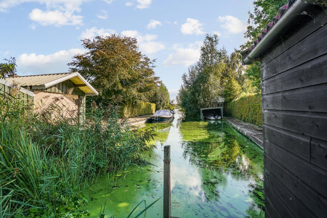 Twee-onder-één-kap te koop: Uiterweg 287, Aalsmeer