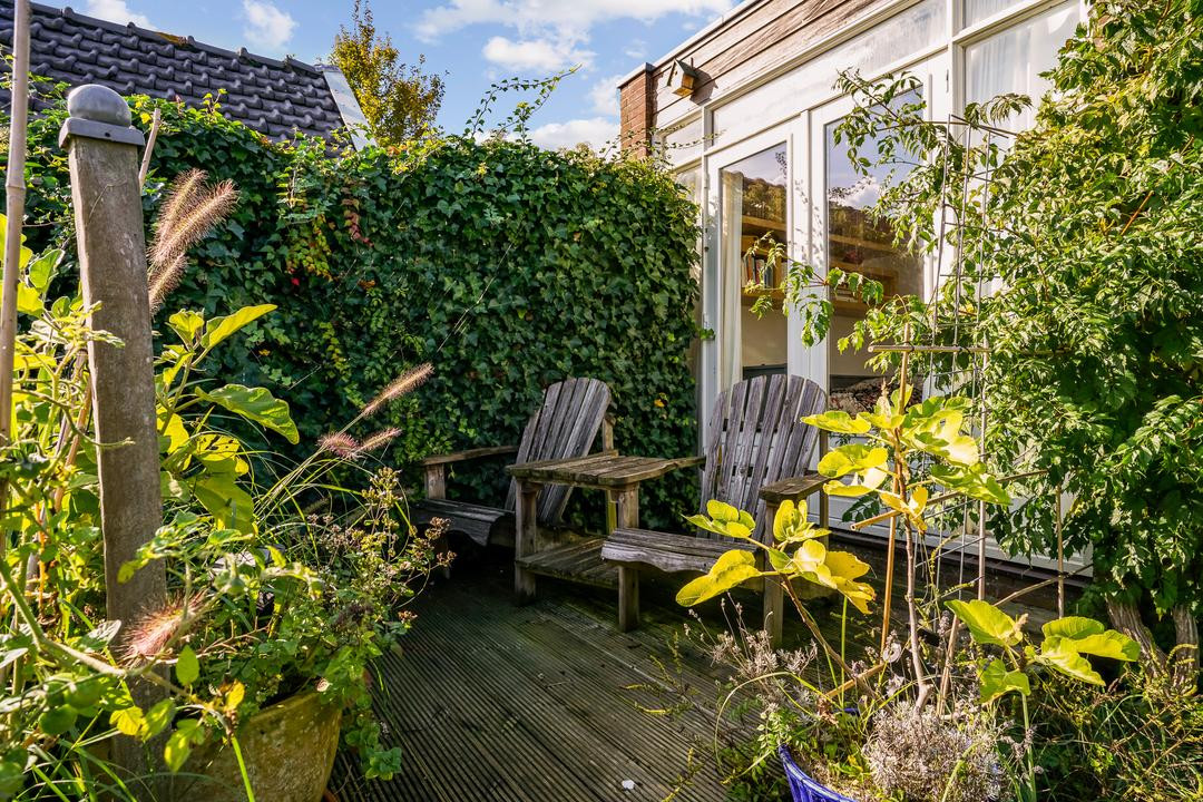 Twee-onder-één-kap te koop: Uiterweg 287, Aalsmeer
