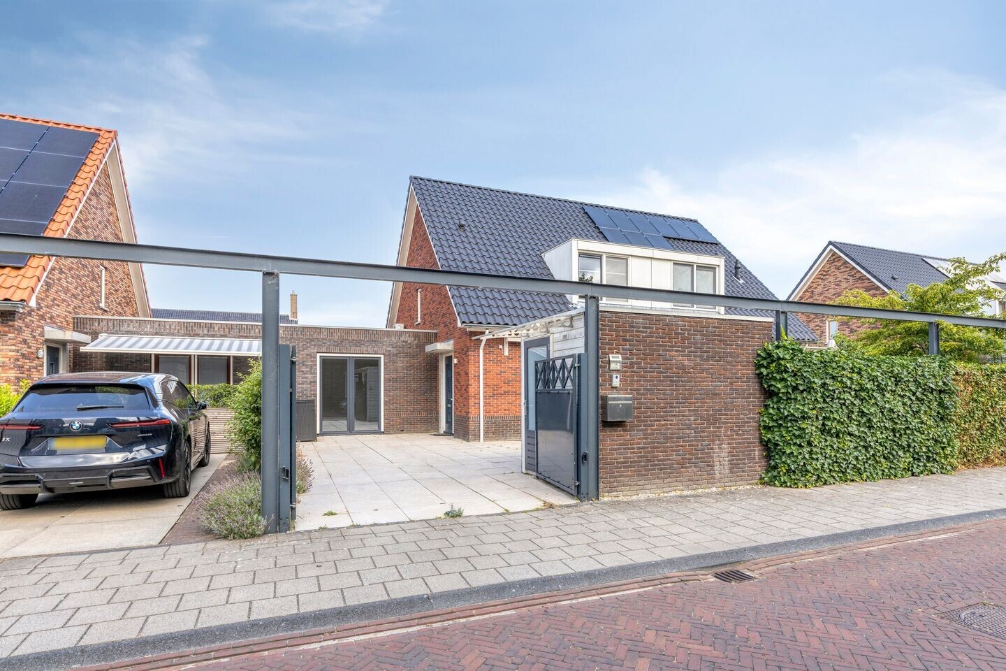 Tussenwoning te koop: Touwslagerlaan 25, Aalsmeer