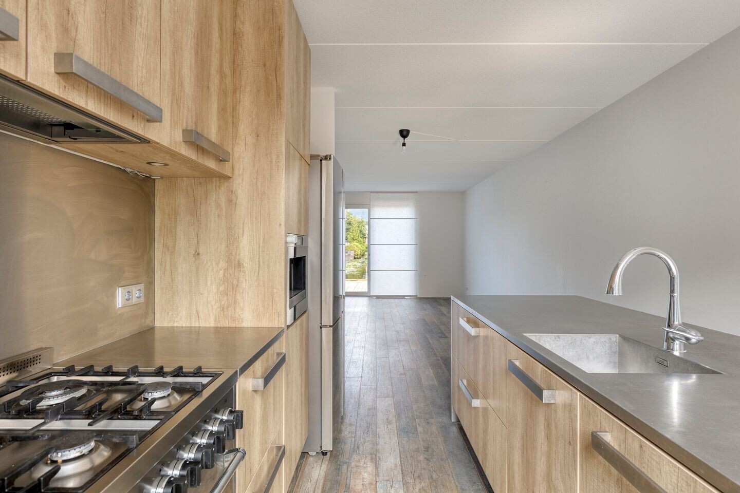 Tussenwoning te koop: Touwslagerlaan 25, Aalsmeer