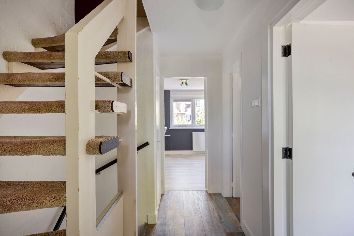 Tussenwoning te koop: Beethovenlaan 78, Aalsmeer