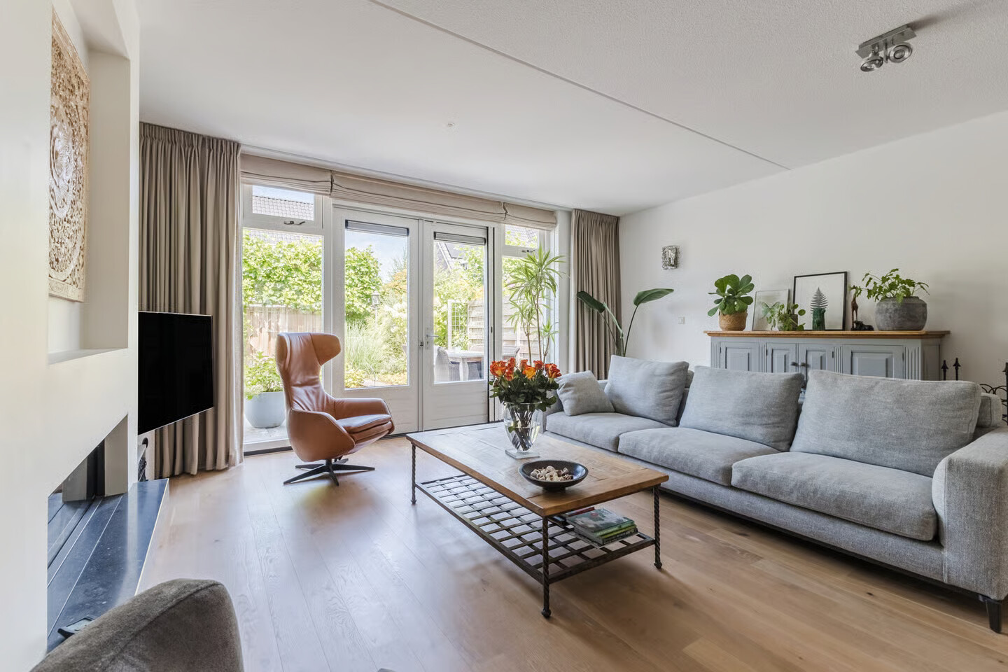 Tussenwoning te koop: Karperstraat 154, Aalsmeer