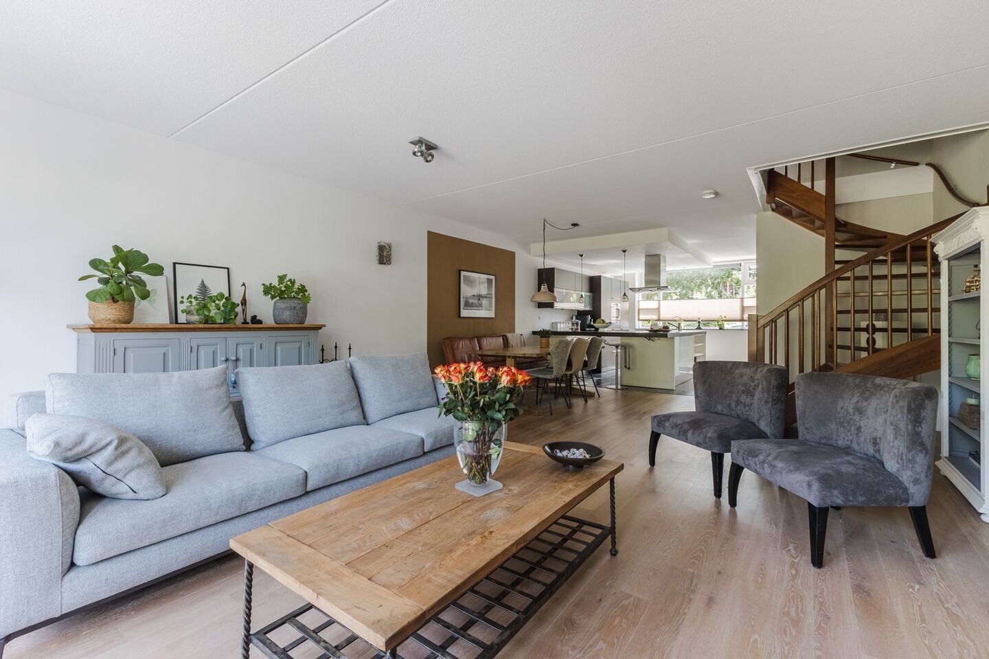Tussenwoning te koop: Karperstraat 154, Aalsmeer