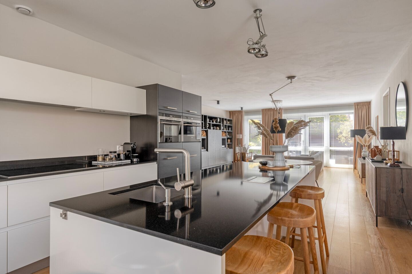 Tussenwoning te koop: Dr. J. Wasscherstraat 40, Aalsmeer