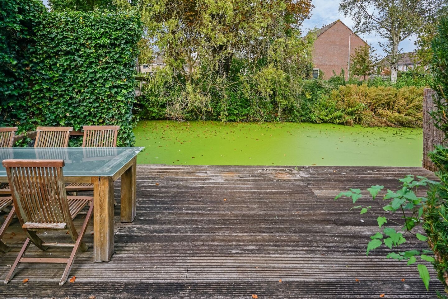 Hoekwoning te koop: van Leeuwenhoekstraat 15, Kudelstaart