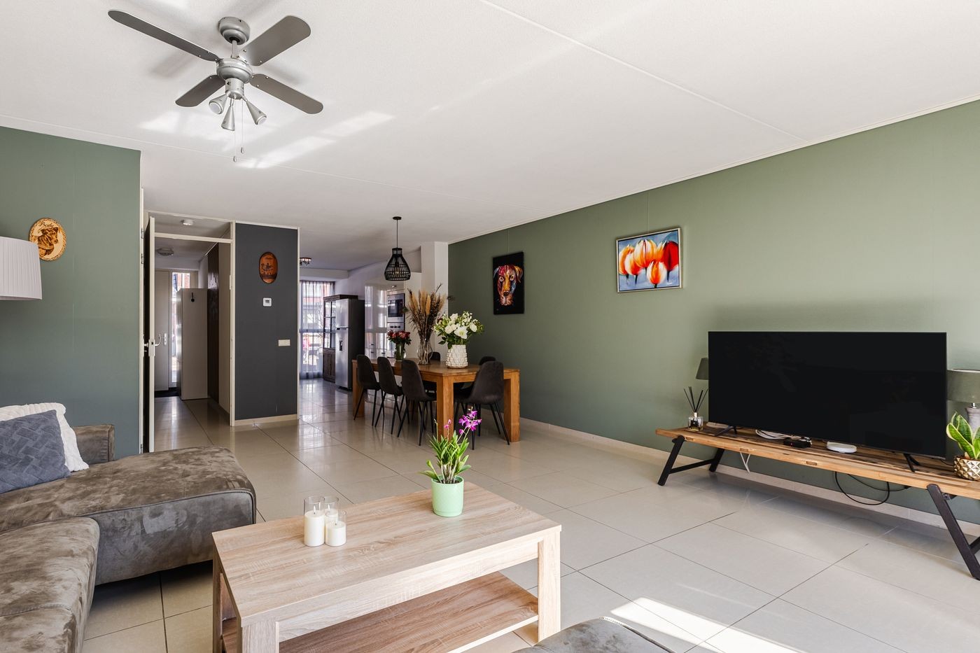 Tussenwoning te koop: Linksbuitenstraat 24, Kudelstaart