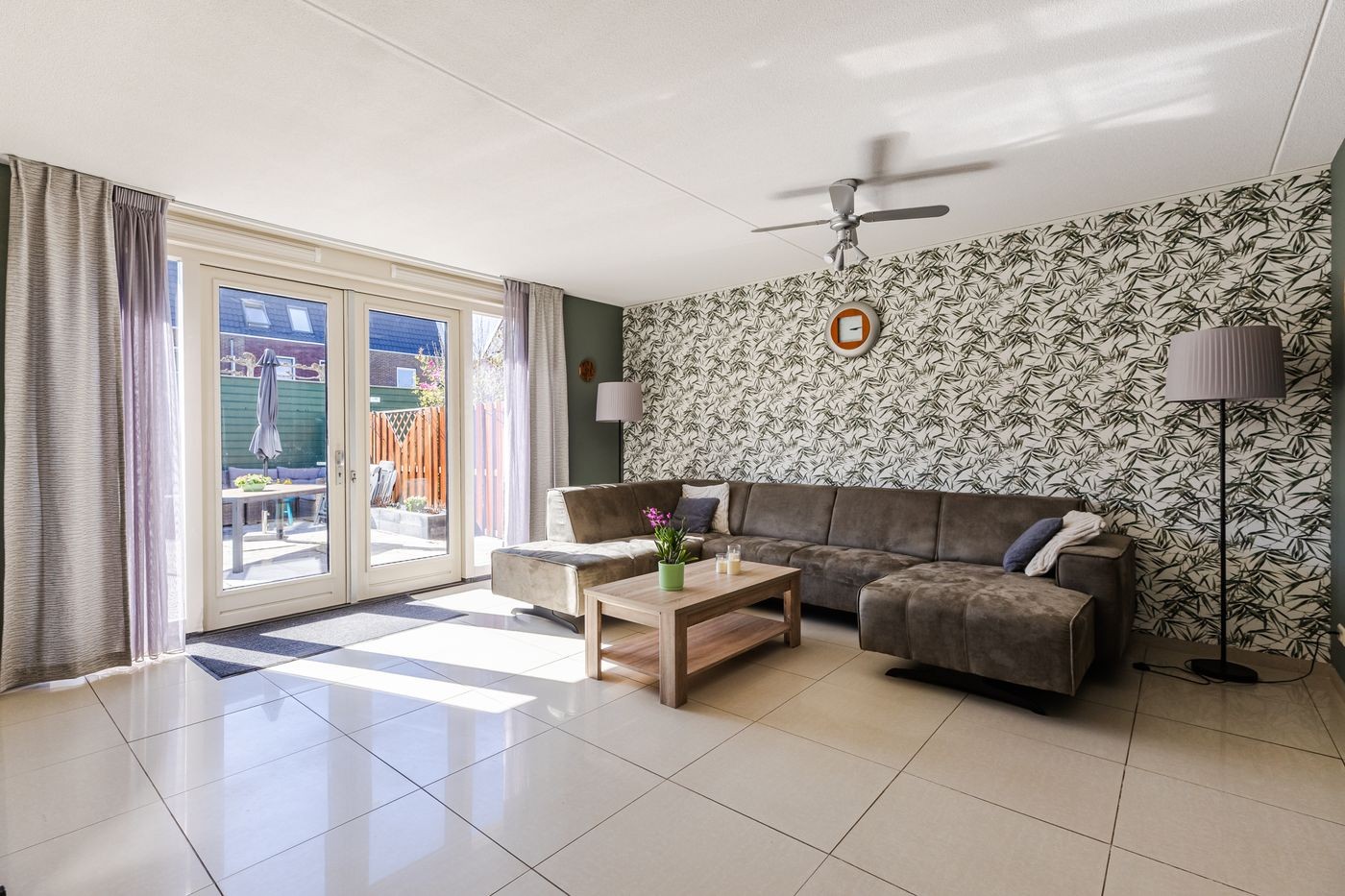 Tussenwoning te koop: Linksbuitenstraat 24, Kudelstaart