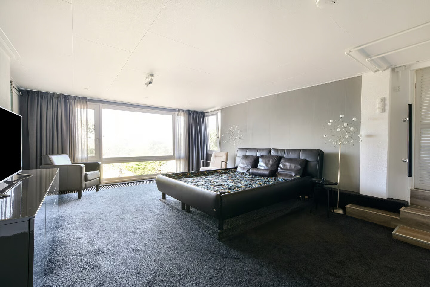 Twee-onder-één-kap te koop: Leimuiderdijk 112, Rijsenhout