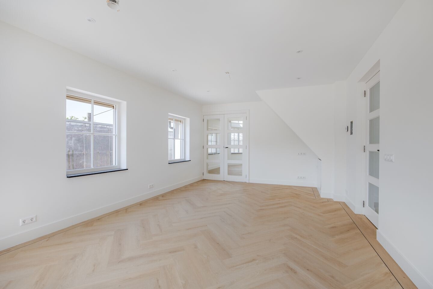 Vrijstaande woning te koop: Grote Poellaan 61, Rijsenhout