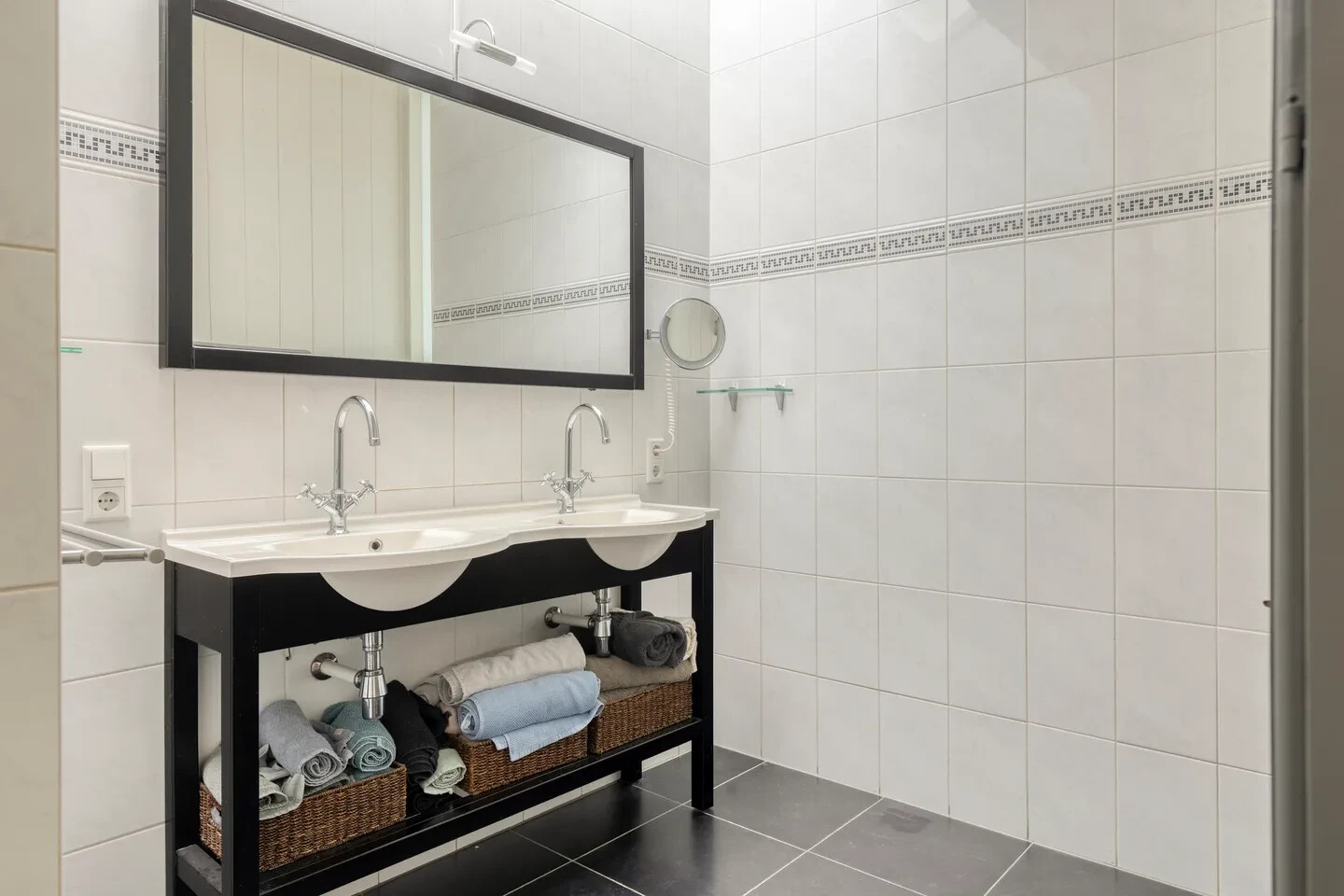 Tussenwoning te koop: Venediën 11, Purmerend