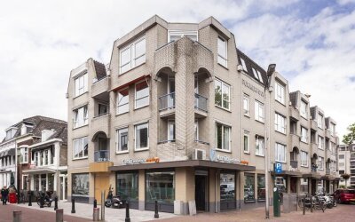 Koemarkt 65