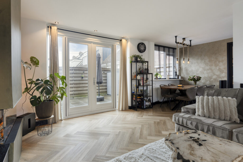 Appartement te koop: Dijckscampenlaan 8, Purmerend