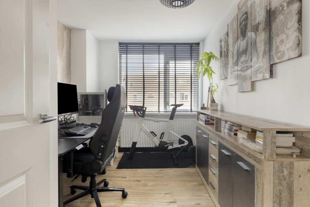 Appartement te koop: Dijckscampenlaan 8, Purmerend