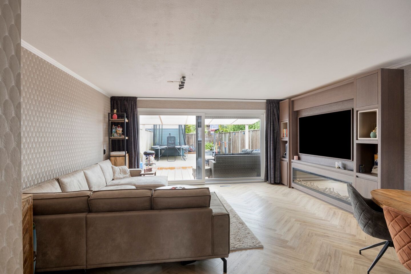Hoekwoning te koop: Dijckscampenlaan 112, Purmerend