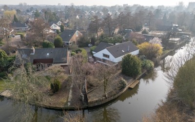 Moerasvaren 54
